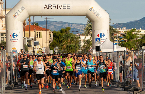 Photo du départ de la course "courir pour une fleur"